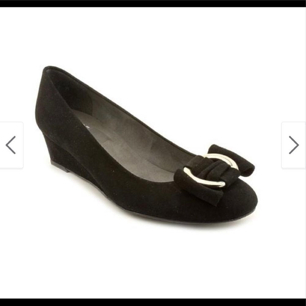 Stuart Weitzman Caring Black Suede Low Wedge Silver Ring Accent 8.5